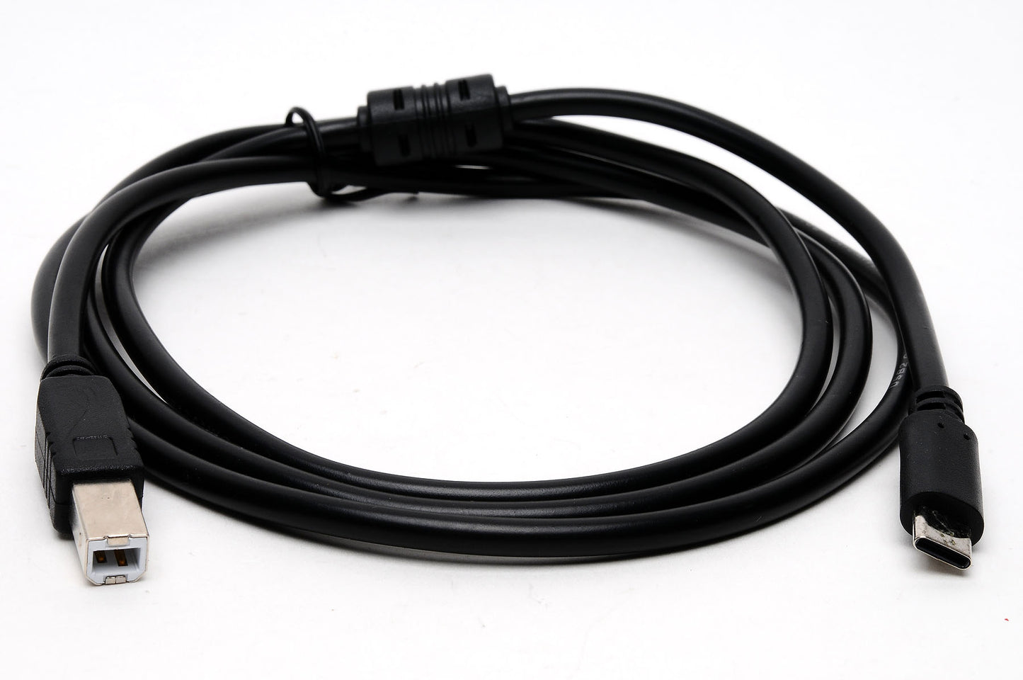 9-UC0560 5FT Tipo C 2.0 M/BM N/negro