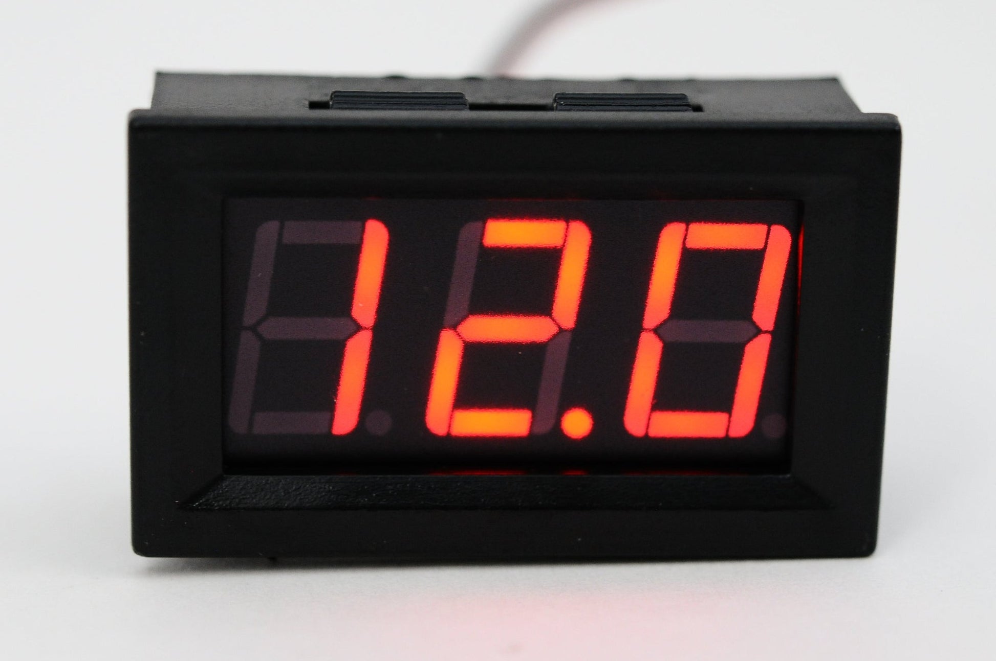 110-DC0001R Red meter 3dig 2wire DC5-30V