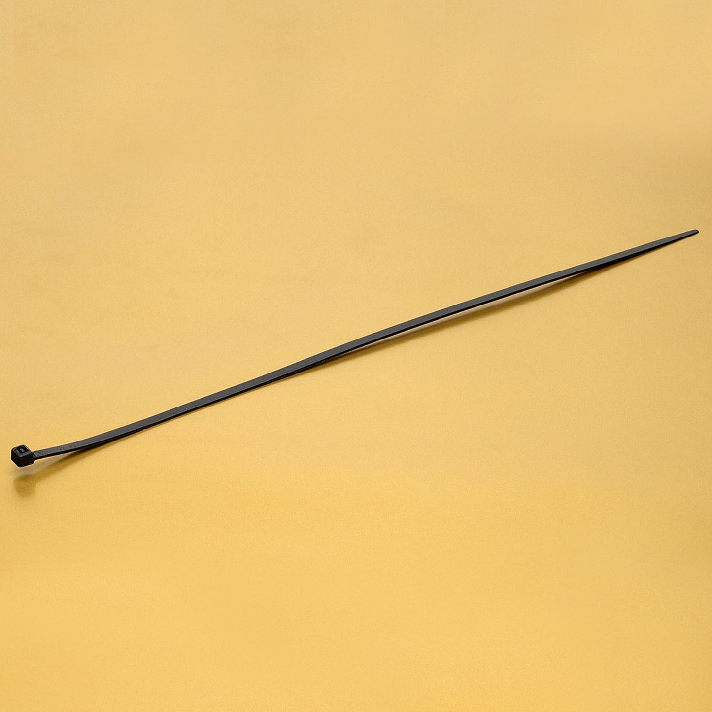 19-CT4.5X350K 14 Bridas negras de 4,5 x 350 mm