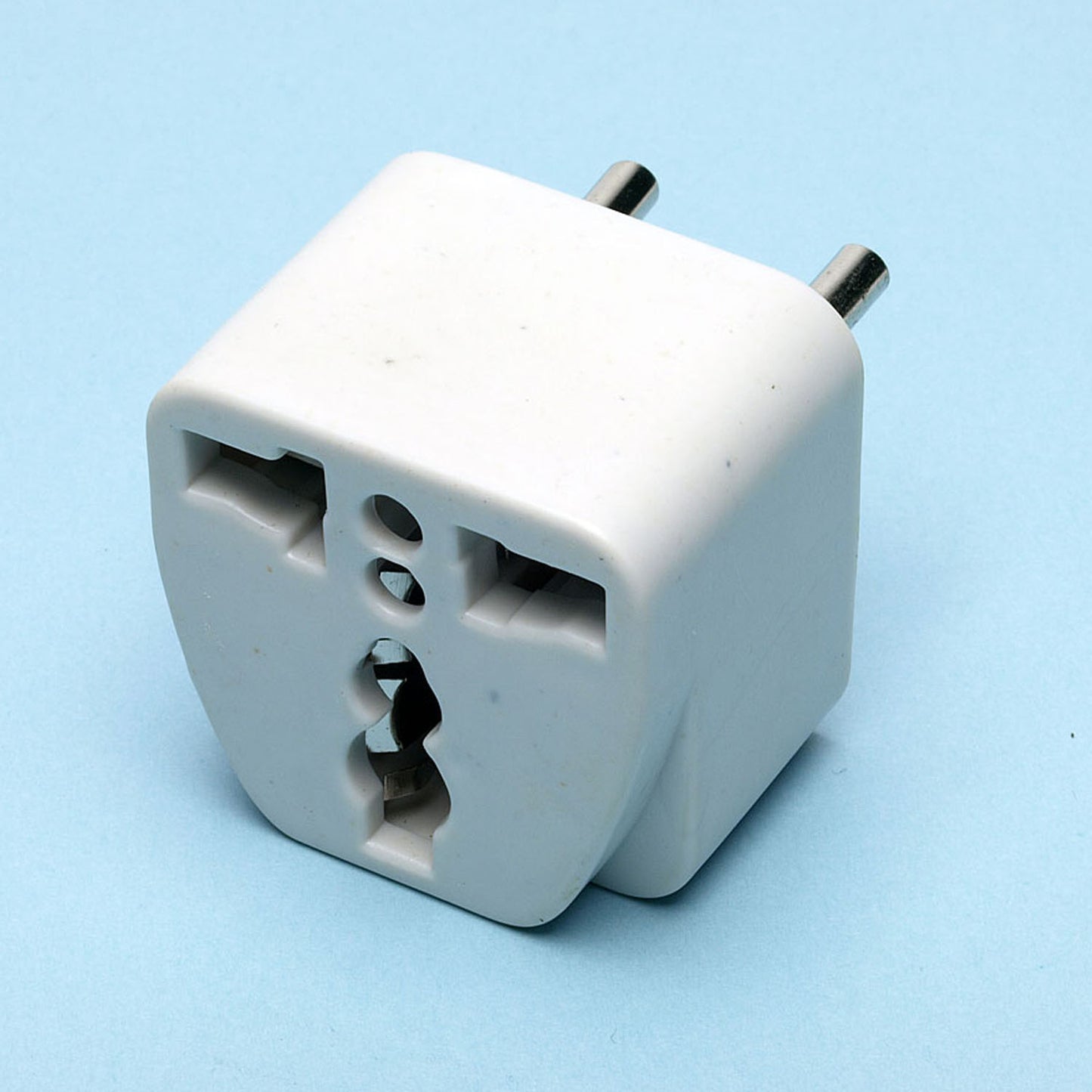 45-U114 2 AC Round Plug-3P Mult Jack